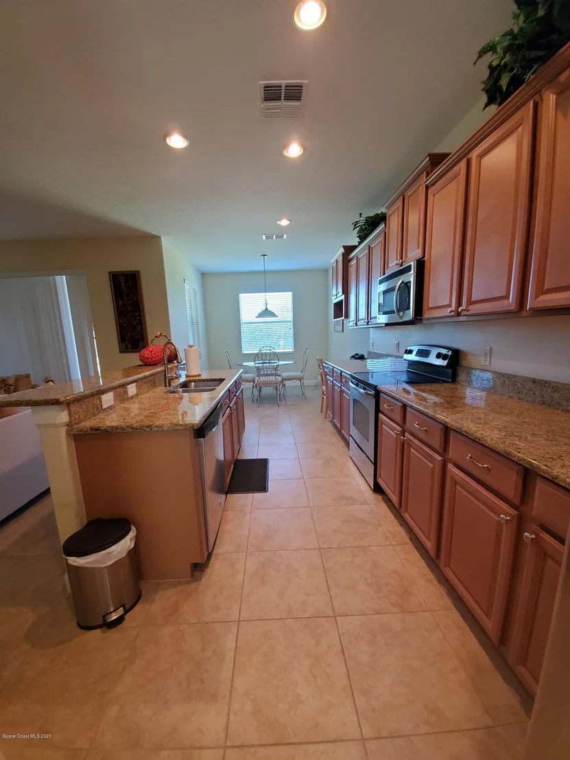 Photo of 3485 Sansome Circle