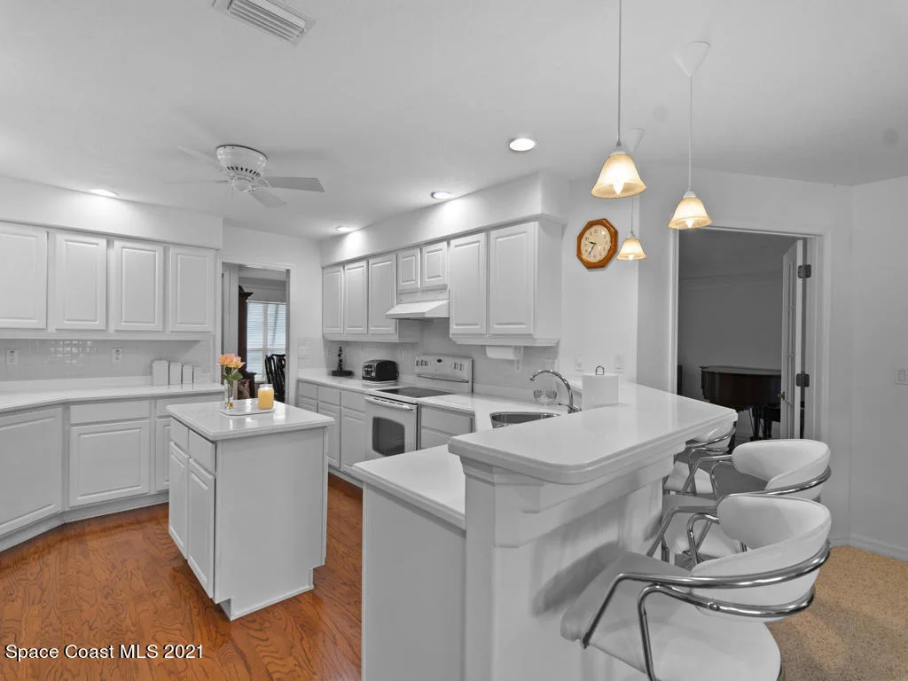 Photo of 2770 Weber Road