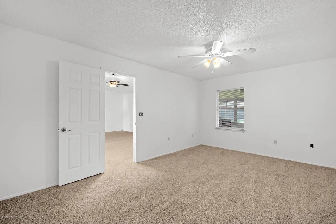 Photo of 6387 Cable Avenue