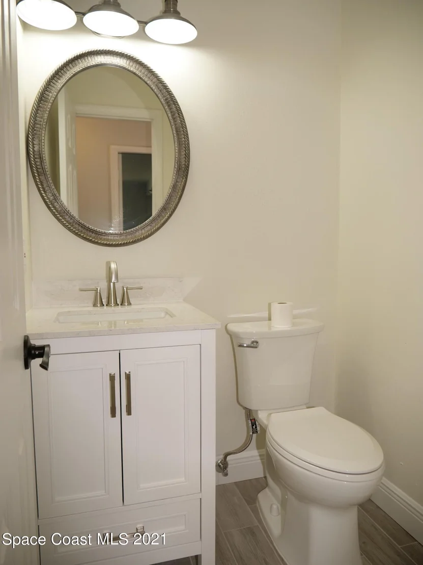 Photo of 1728 Golfview Drive