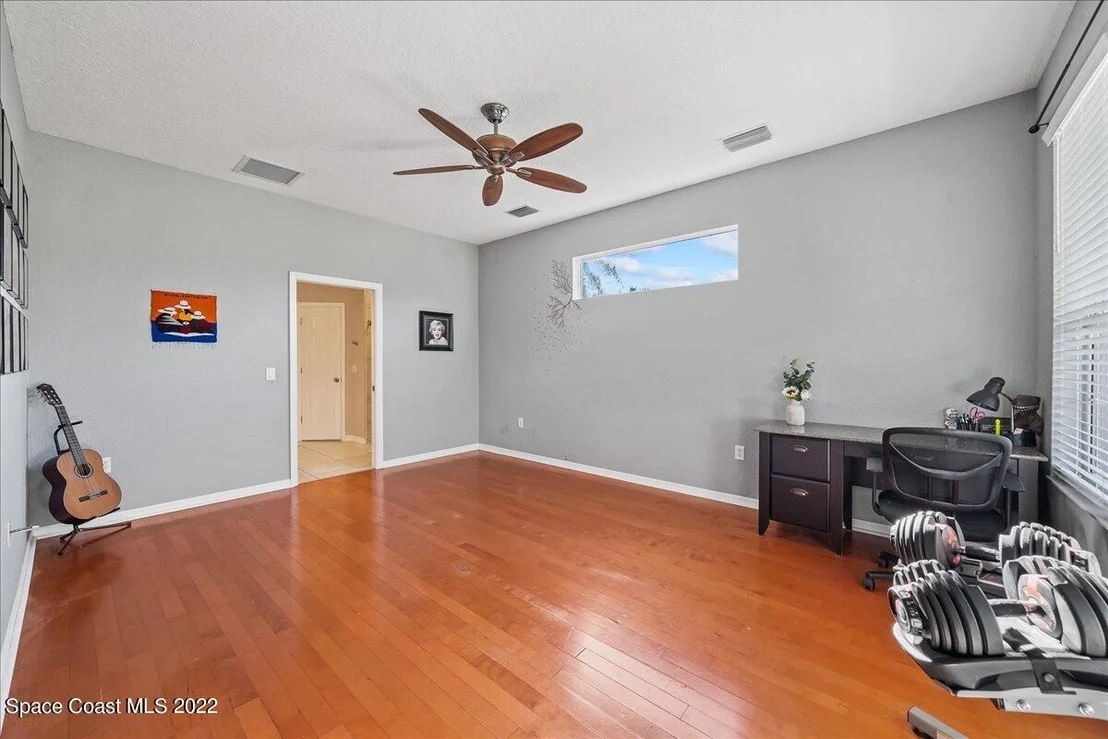 Photo of 2303 Colonial Drive