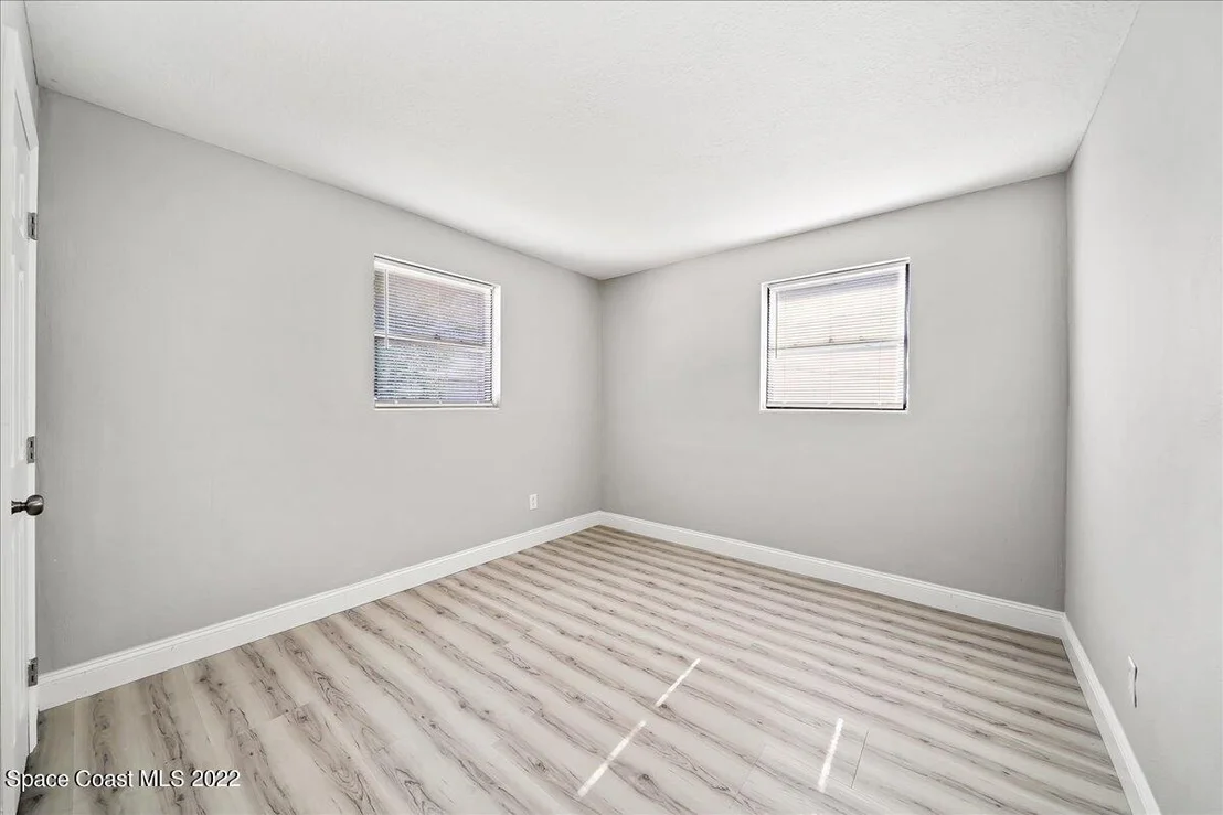 Photo of 1210 Willow Lane