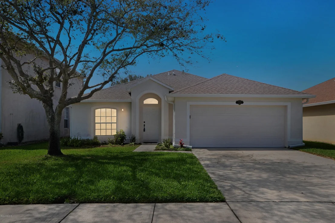 Photo of 1124 Sedgewood Circle