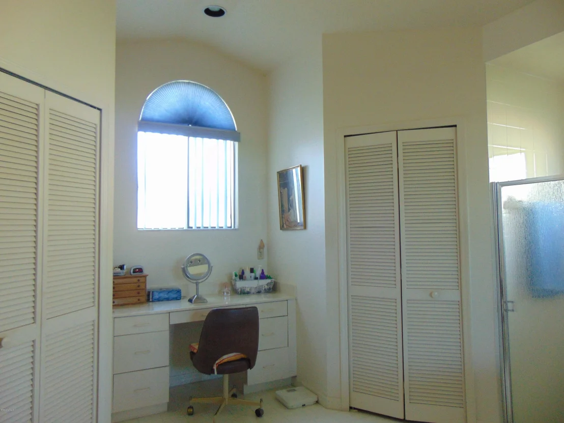 Photo of 1633 Independence Avenue