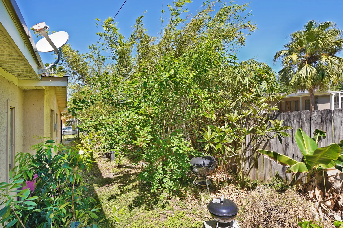 Photo of 1081 Madrid Road