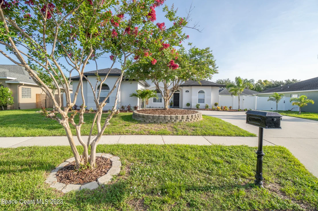 Photo of 2532 Christopher Drive