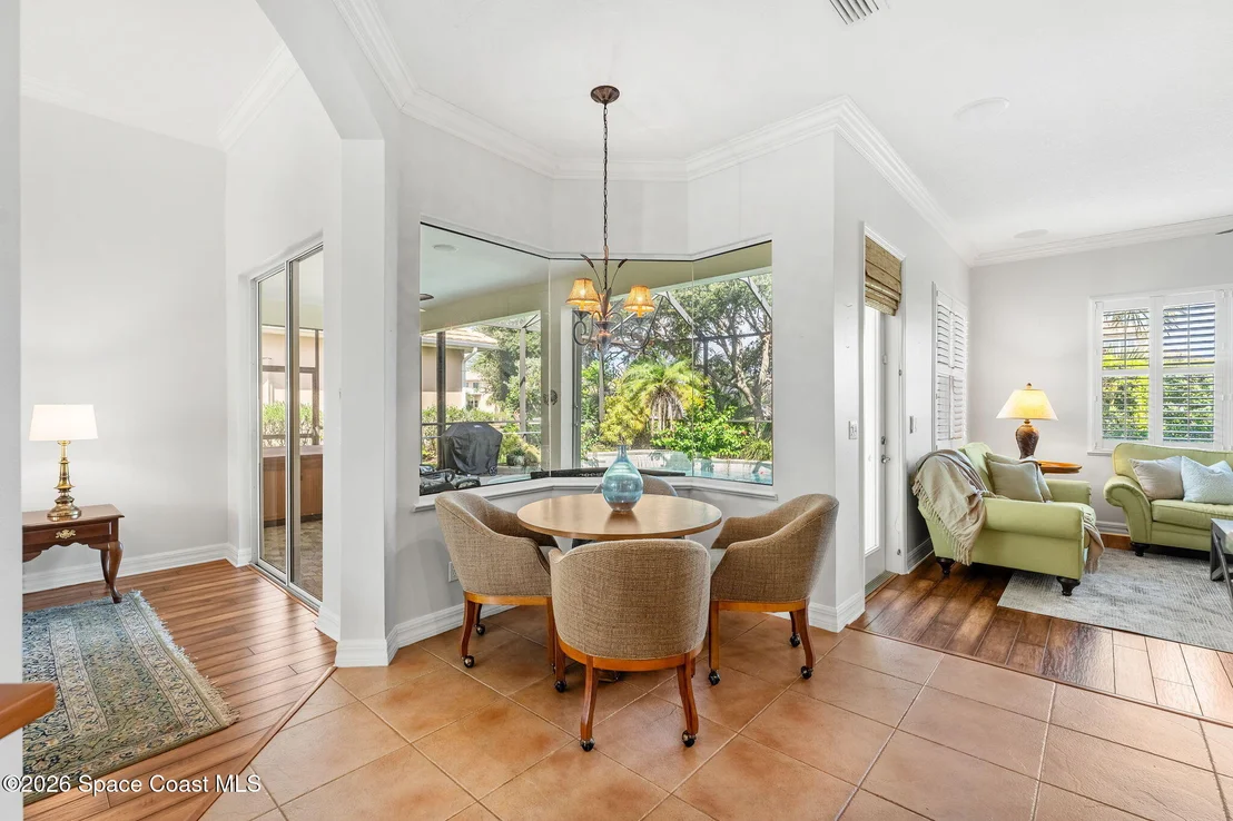 Photo of 5297 Solway Drive