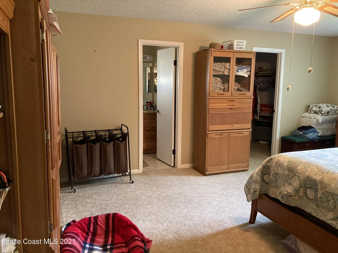 Photo of 842 Westport Drive