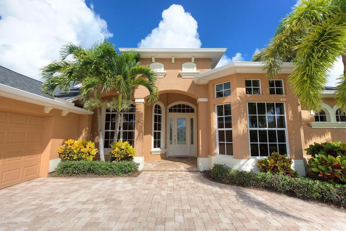 Photo of 5302 Picardy Court