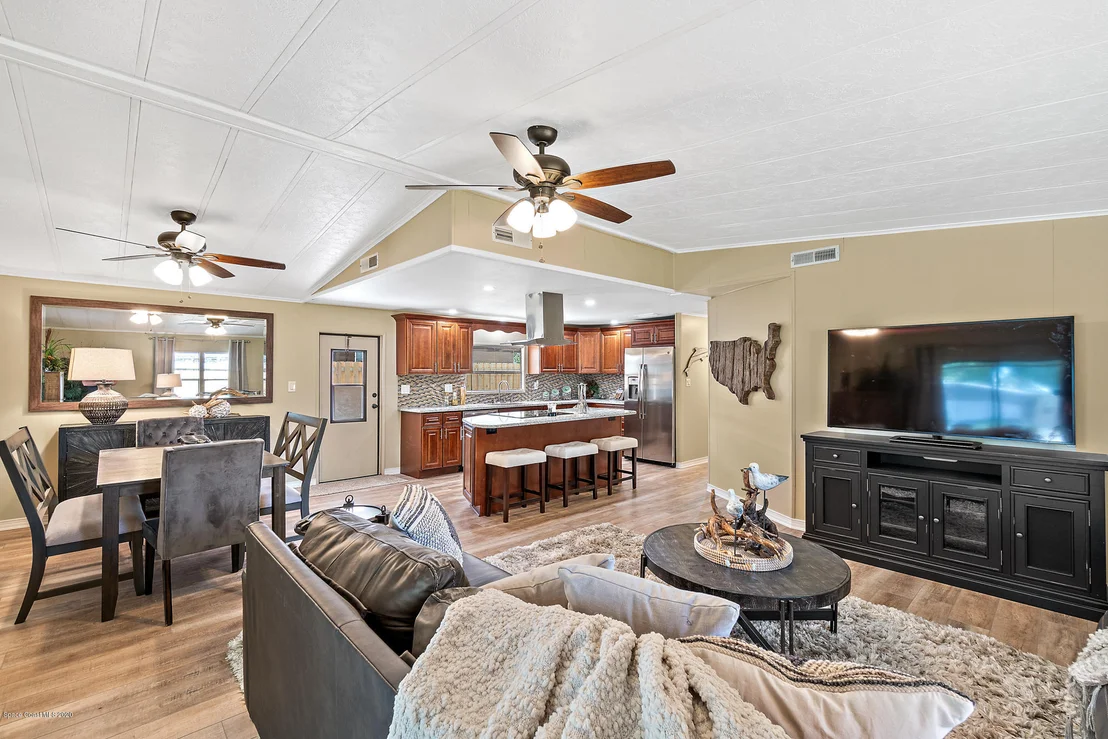 Photo of 105 Vanguard Circle