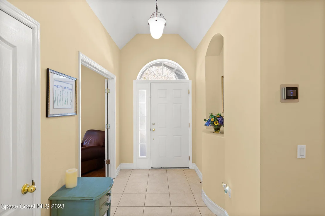 Photo of 6914 Beargrass Road