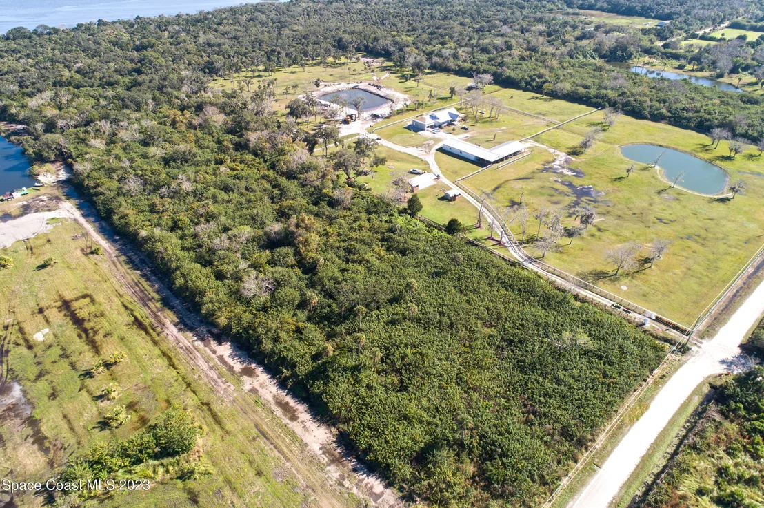 Photo of 3495 Hammock Road