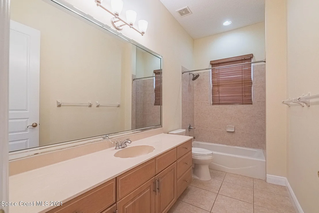 Photo of 8181 Compton Way