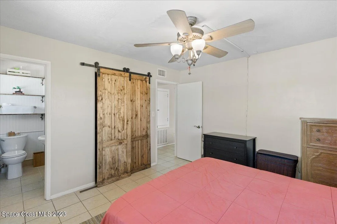 Photo of 2375 Sadler Lane