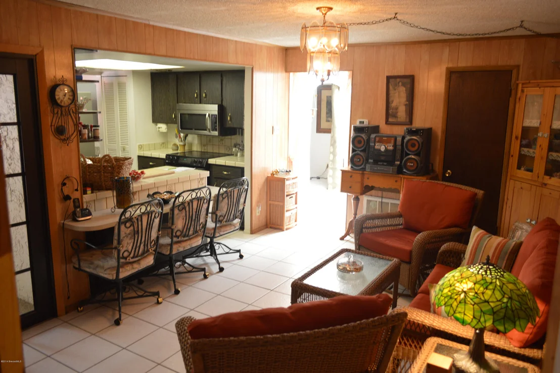 Photo of 214 Rose Drive