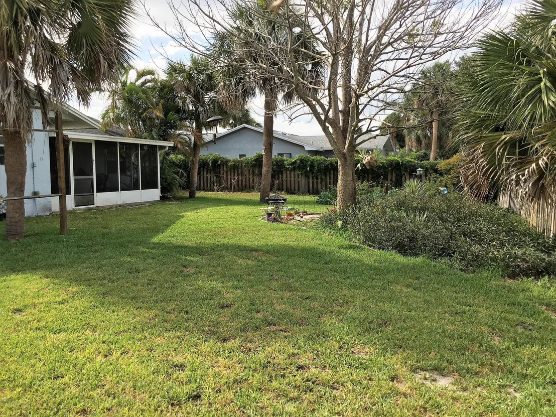 Photo of 2395 Pepperwood Road