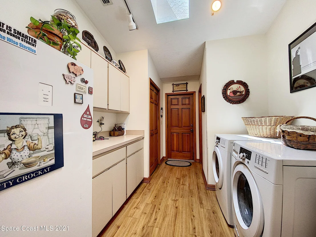 Photo of 1351 Grant Road