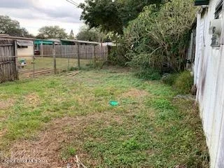 Photo of 6994 Chestnut Drive