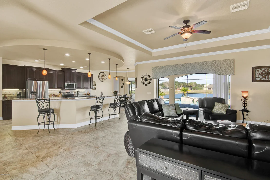 Photo of 6472 Flora Vista Place