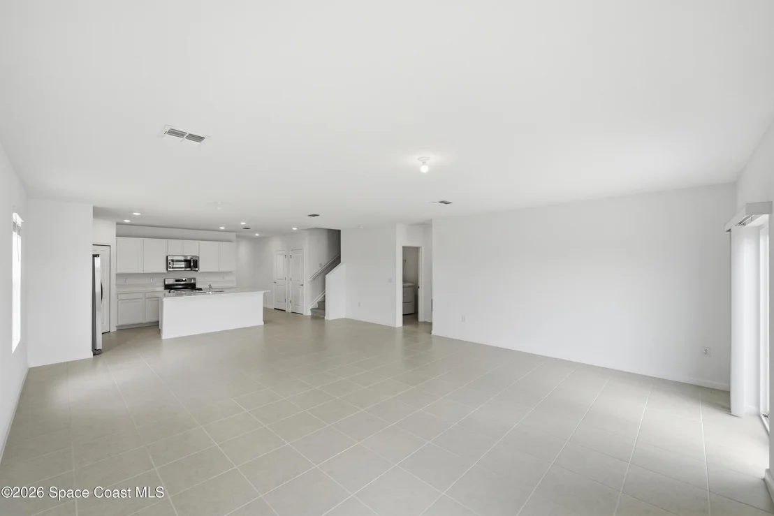 Photo of 1652 Ellsworth Circle SW