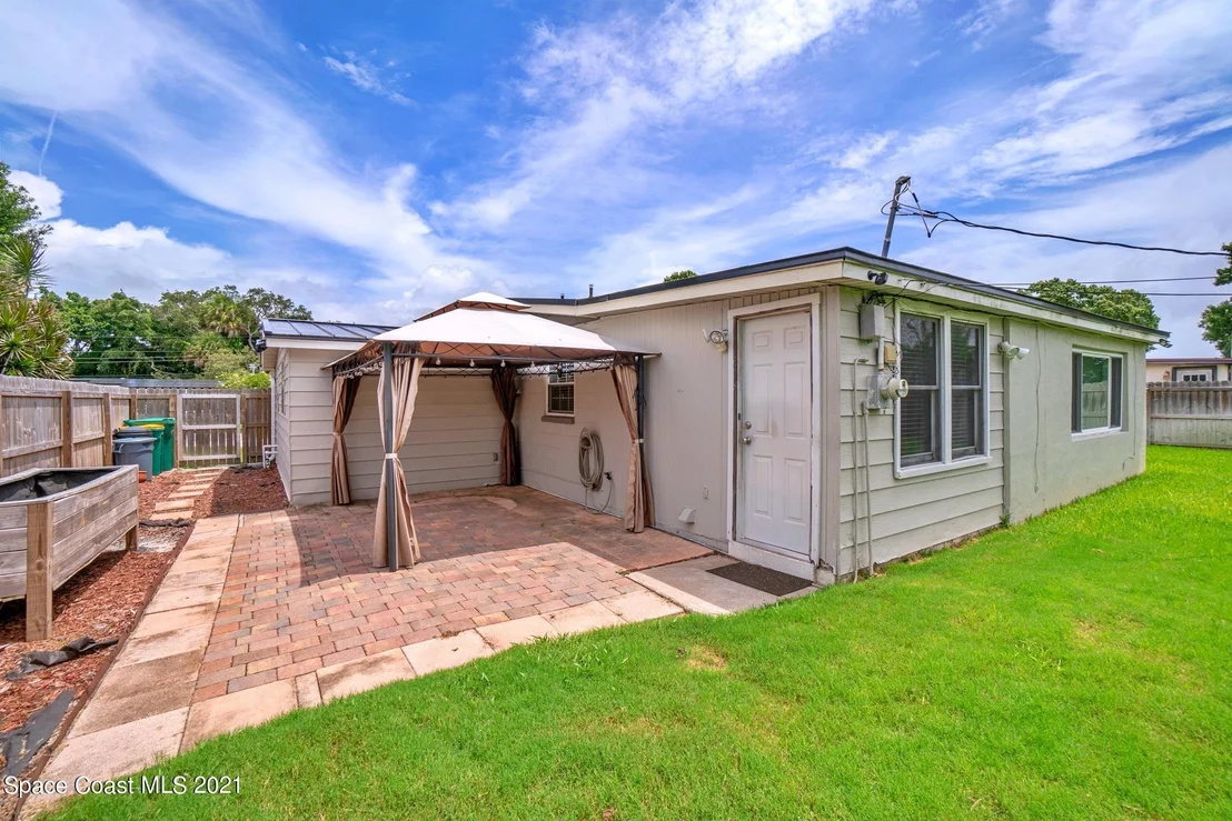 Photo of 2643 Lorna Drive