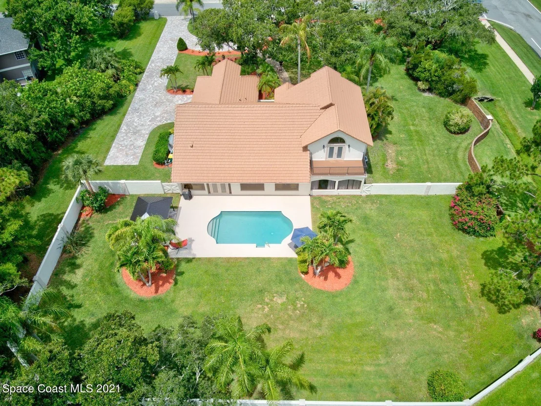 Photo of 701 Oak Park Drive