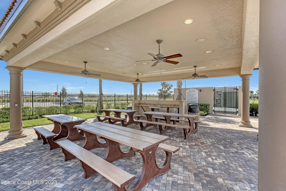 Photo of 8215 Lyside Drive