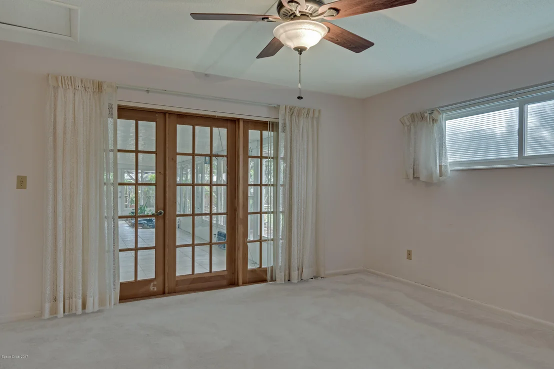 Photo of 385 Yuma Drive