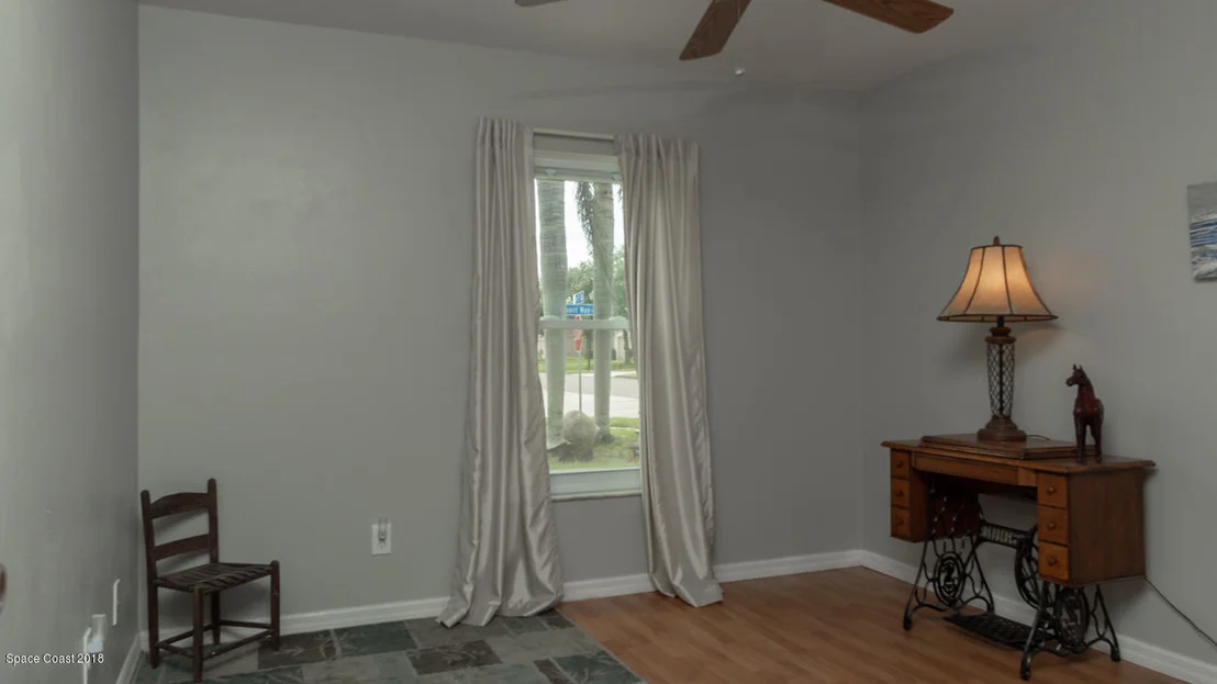 Photo of 2140 Belmont Way