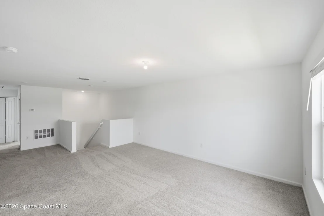 Photo of 1652 Ellsworth Circle SW