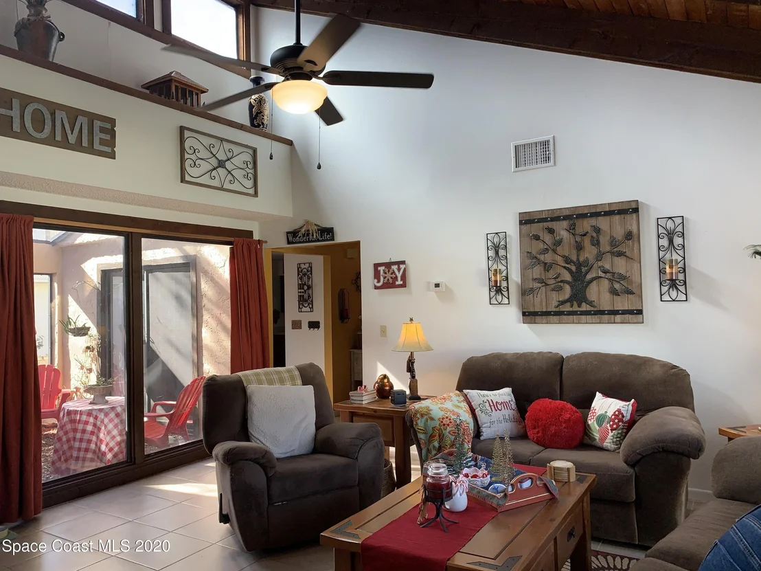 Photo of 296 Myrtlewood Road