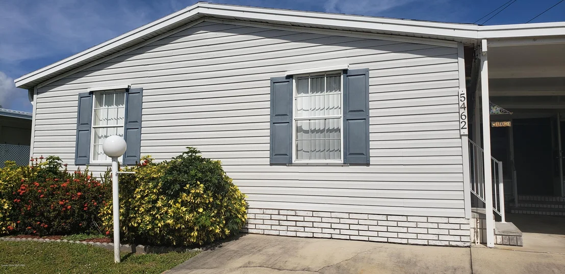 Photo of Unit 0 at 5462 Bannock Street