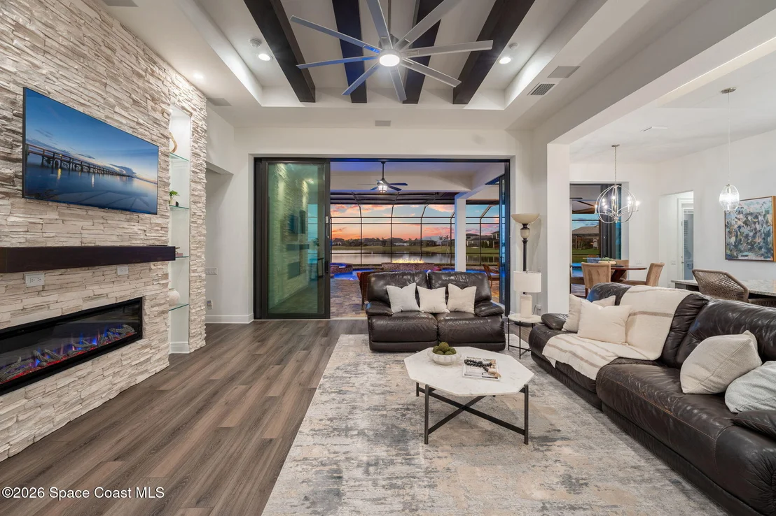 Photo of 3638 Lake Adelaide Place