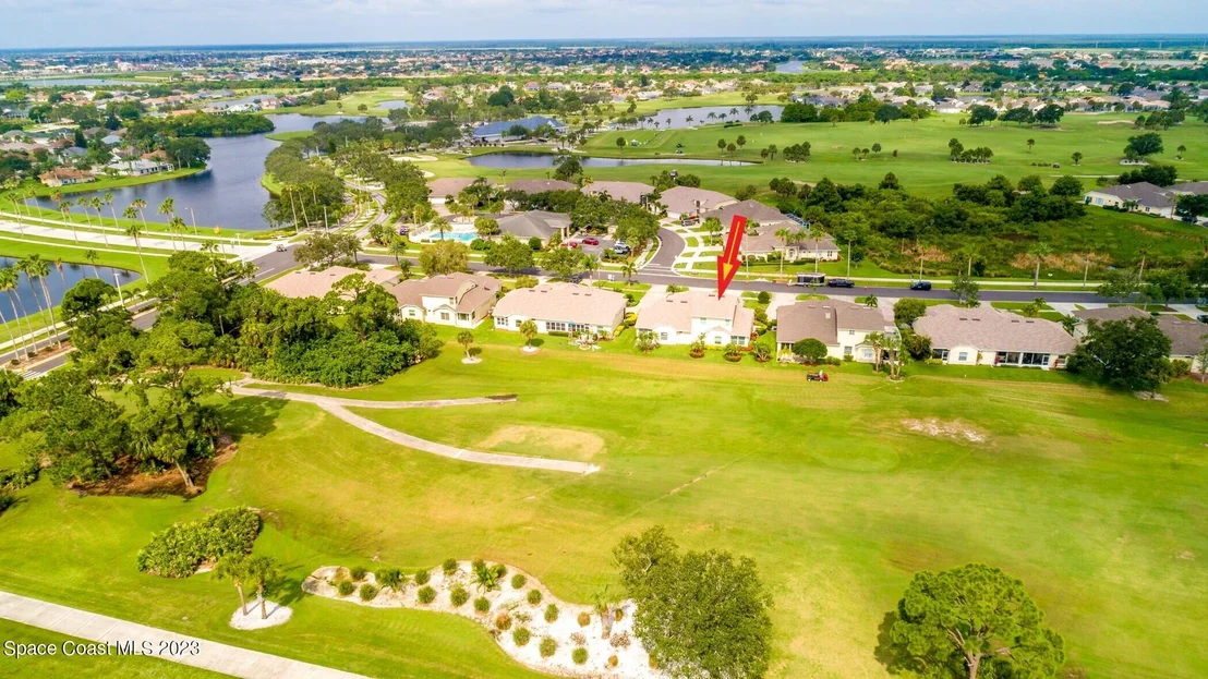 Photo of 1945 Golf Vista Boulevard