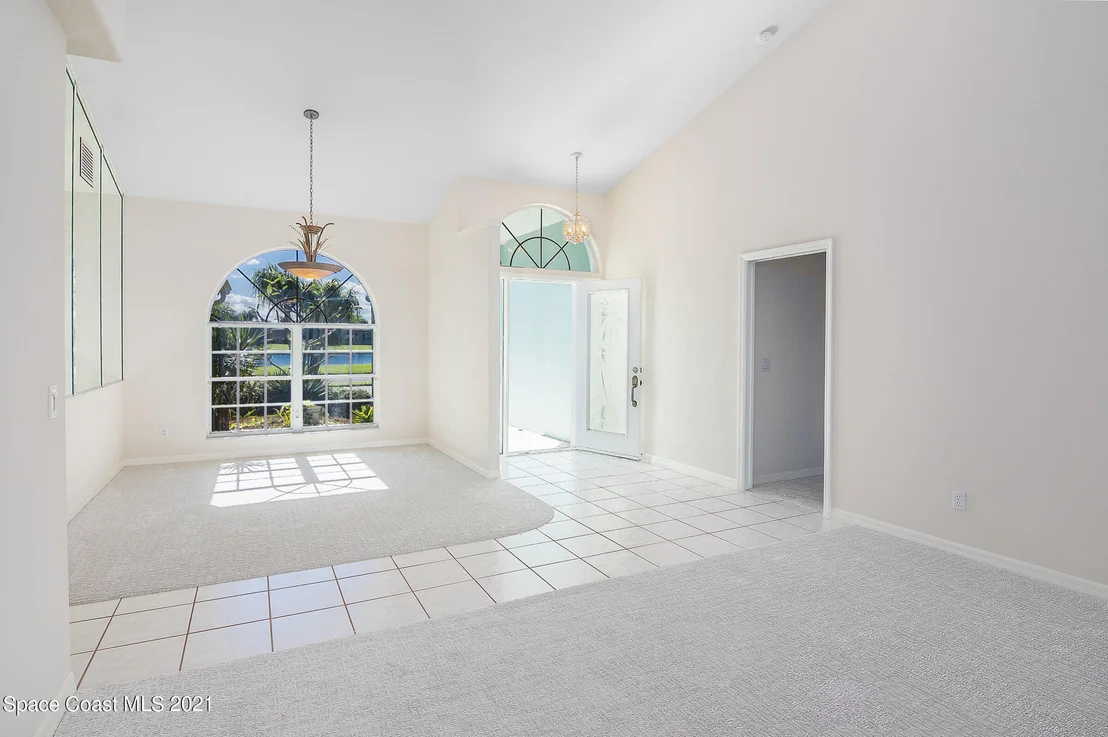 Photo of 2378 Golf Vista Boulevard