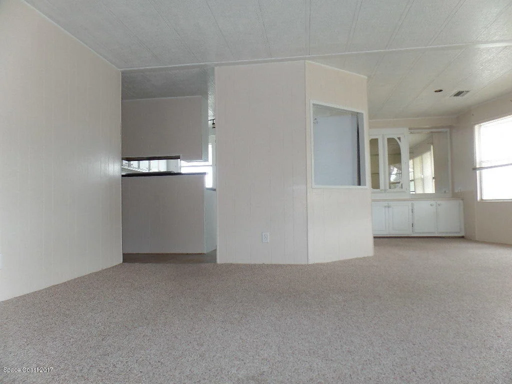Photo of 2313 Royal Palm Dr. Ne