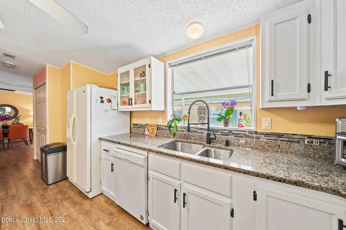 Photo of 1907 Mango Street NE