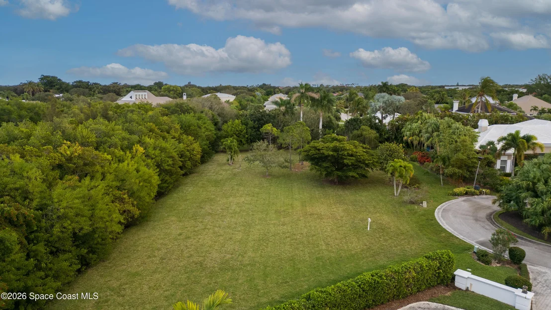 Photo of 112 Sandpointe Drive