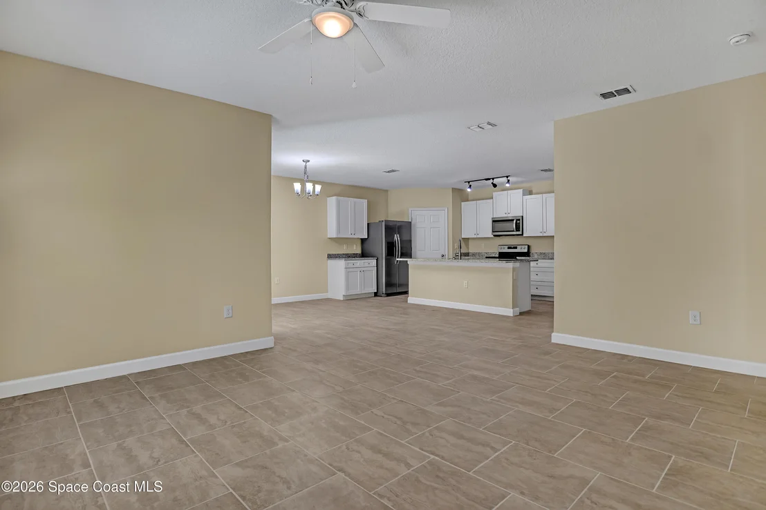 Photo of 2605 Falcon Lane