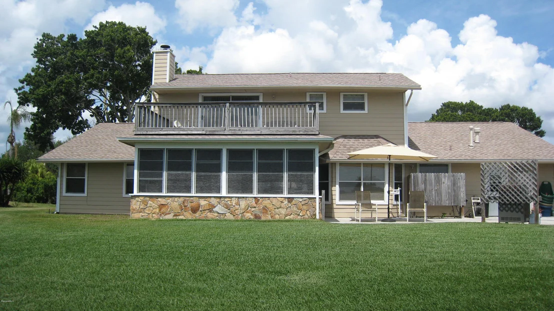 Photo of 449 Crystal Lake Drive
