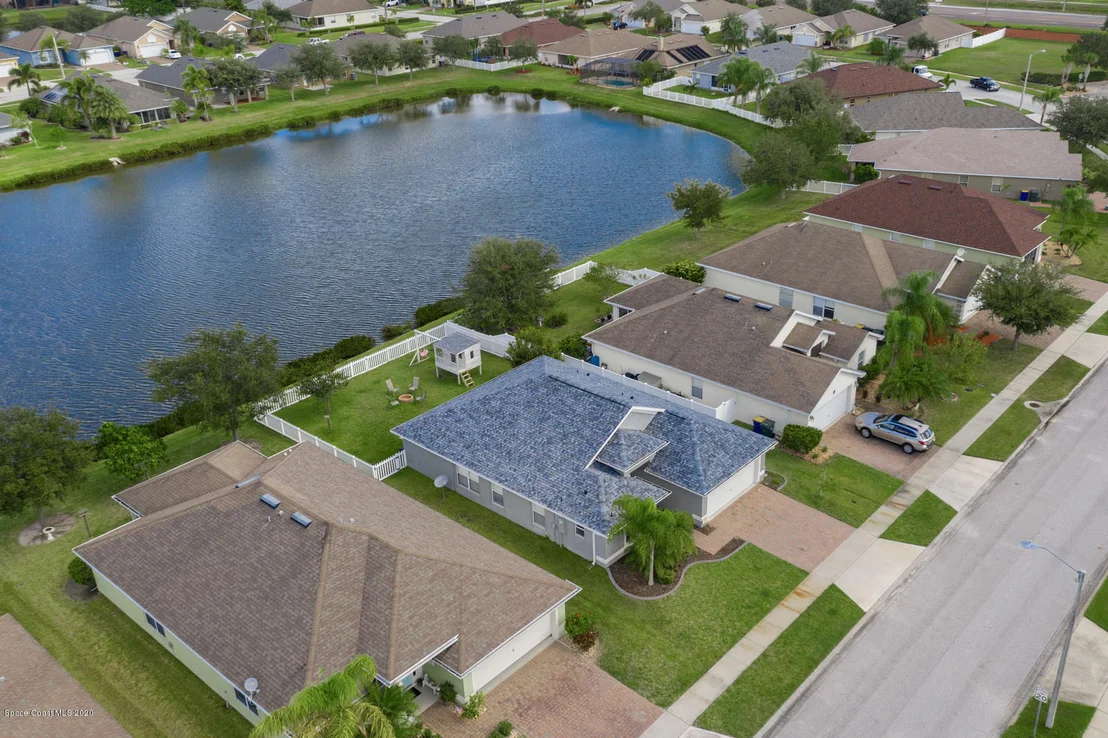 Photo of 2331 Bridgeport Circle