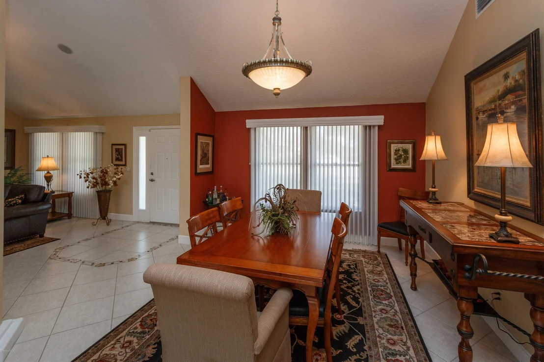 Photo of 610 Woodbridge Drive