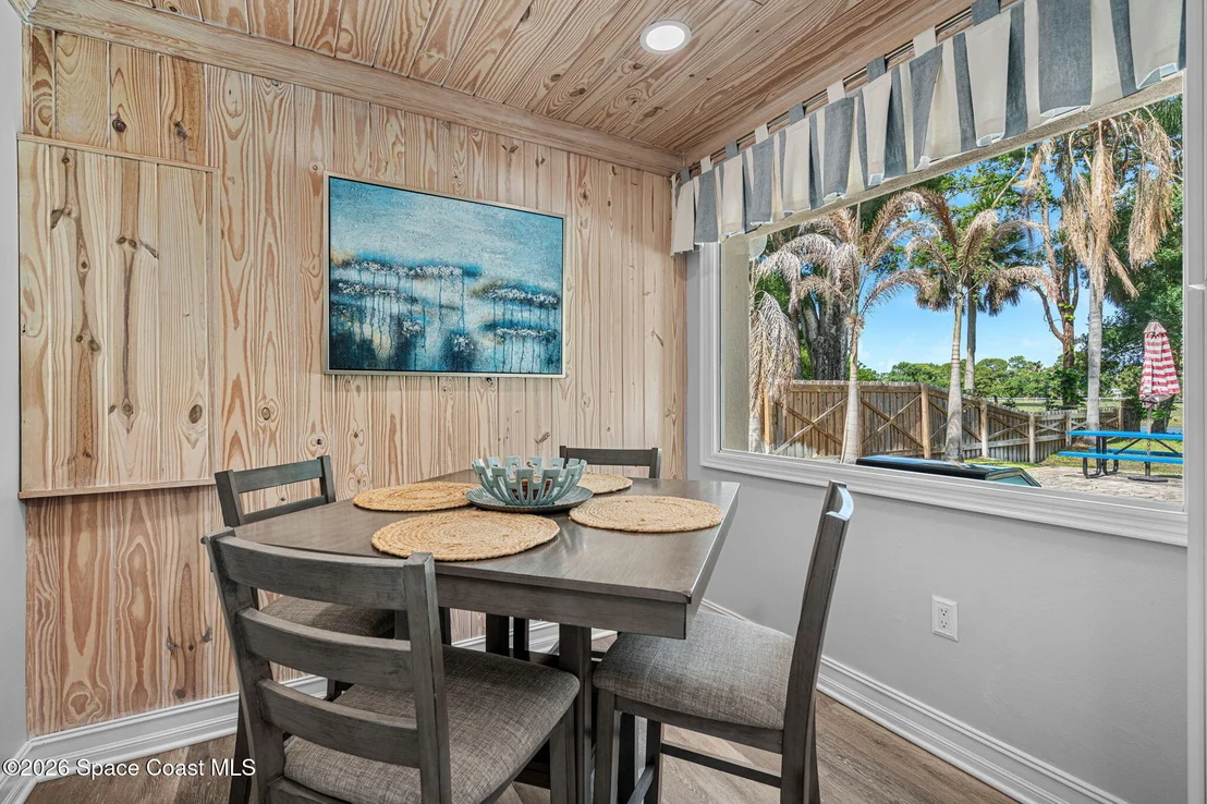 Photo of 368 Stephenson Drive