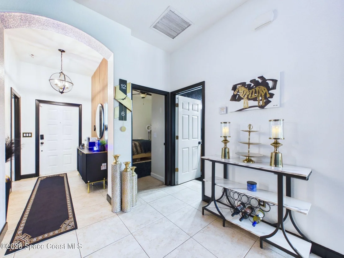 Photo of 501 Carley Lane