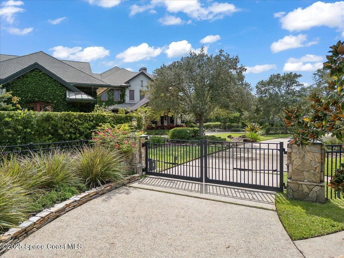 Photo of 586 Wethersfield Place
