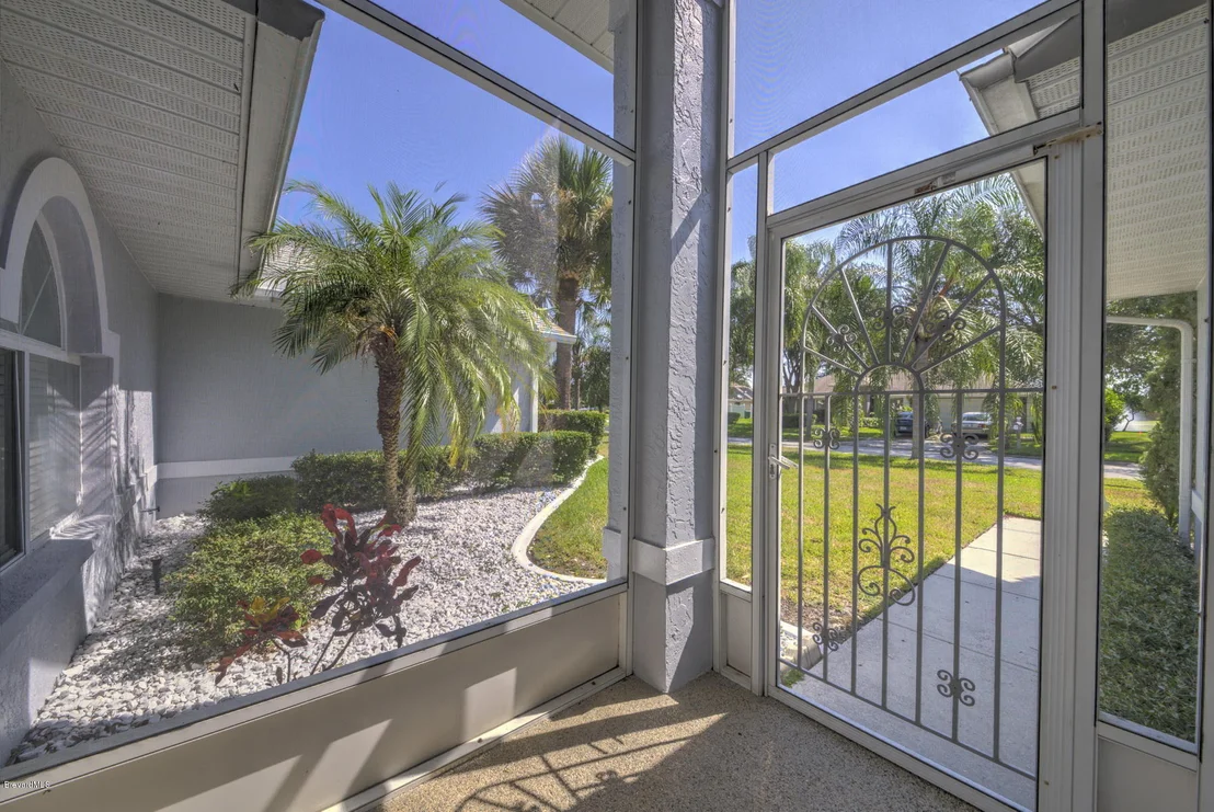 Photo of 2084 Lionel Drive