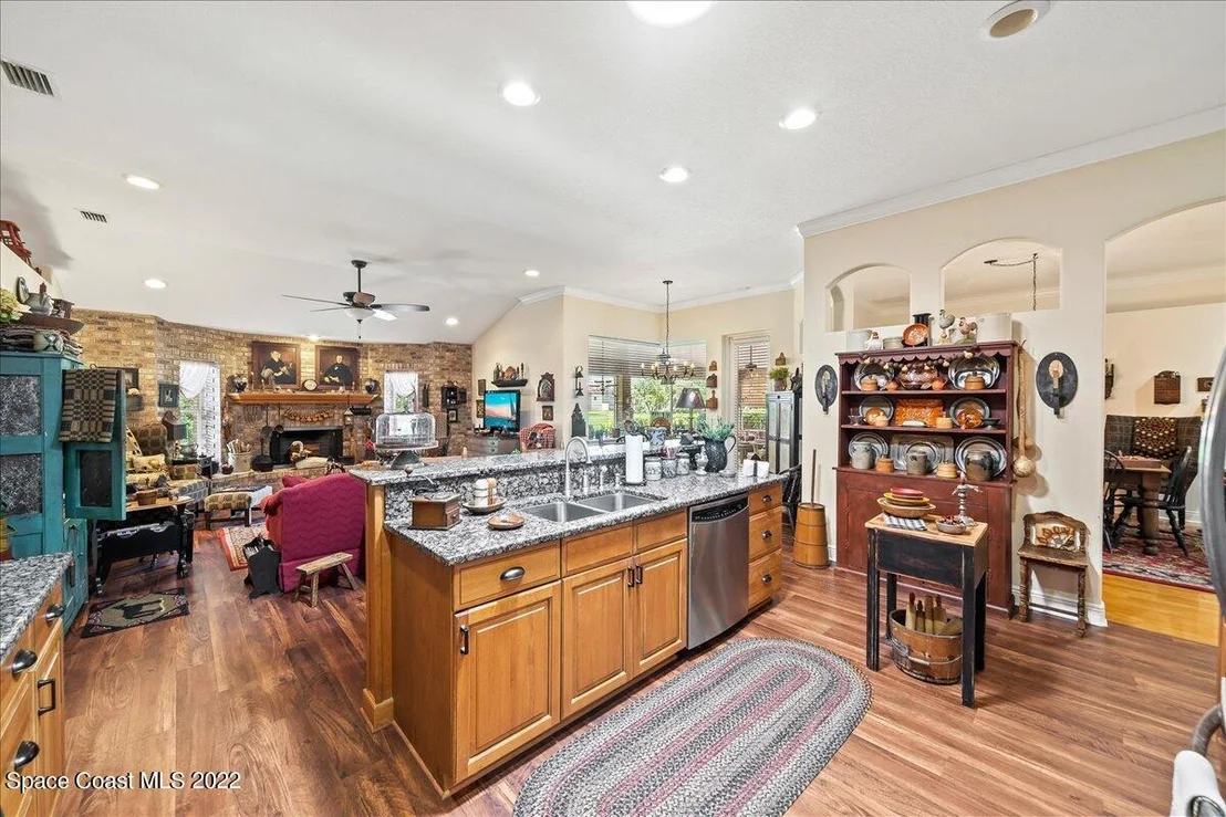 Photo of 2372 Woodfield Circle