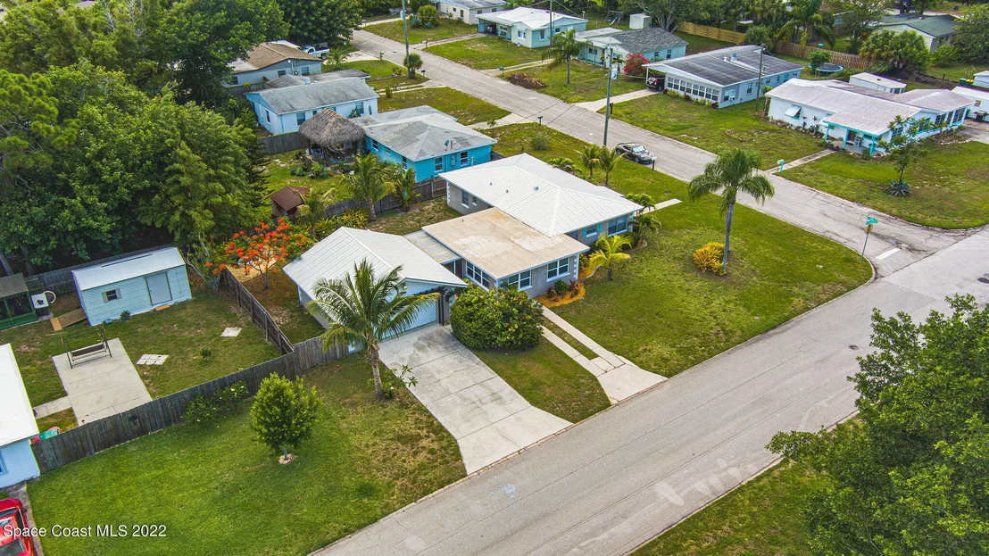 Photo of 323 Tulip Lane
