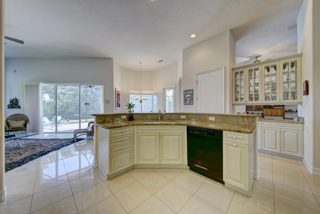 Photo of 8317 Cromwell Place