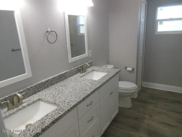 Photo of 335 Maplewood Boulevard